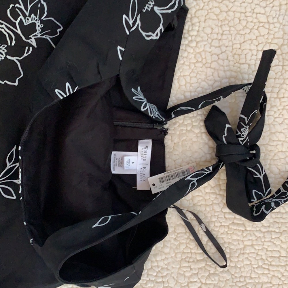 White House Black Market / Women’s Dress / size 6 - Picture 4 of 4